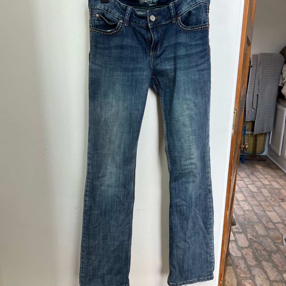 Wrangler Women's Straight Leg Blue Jeans
